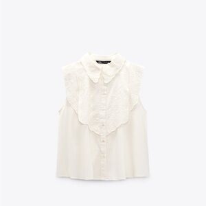 Sleeveless embroidered collared shirt